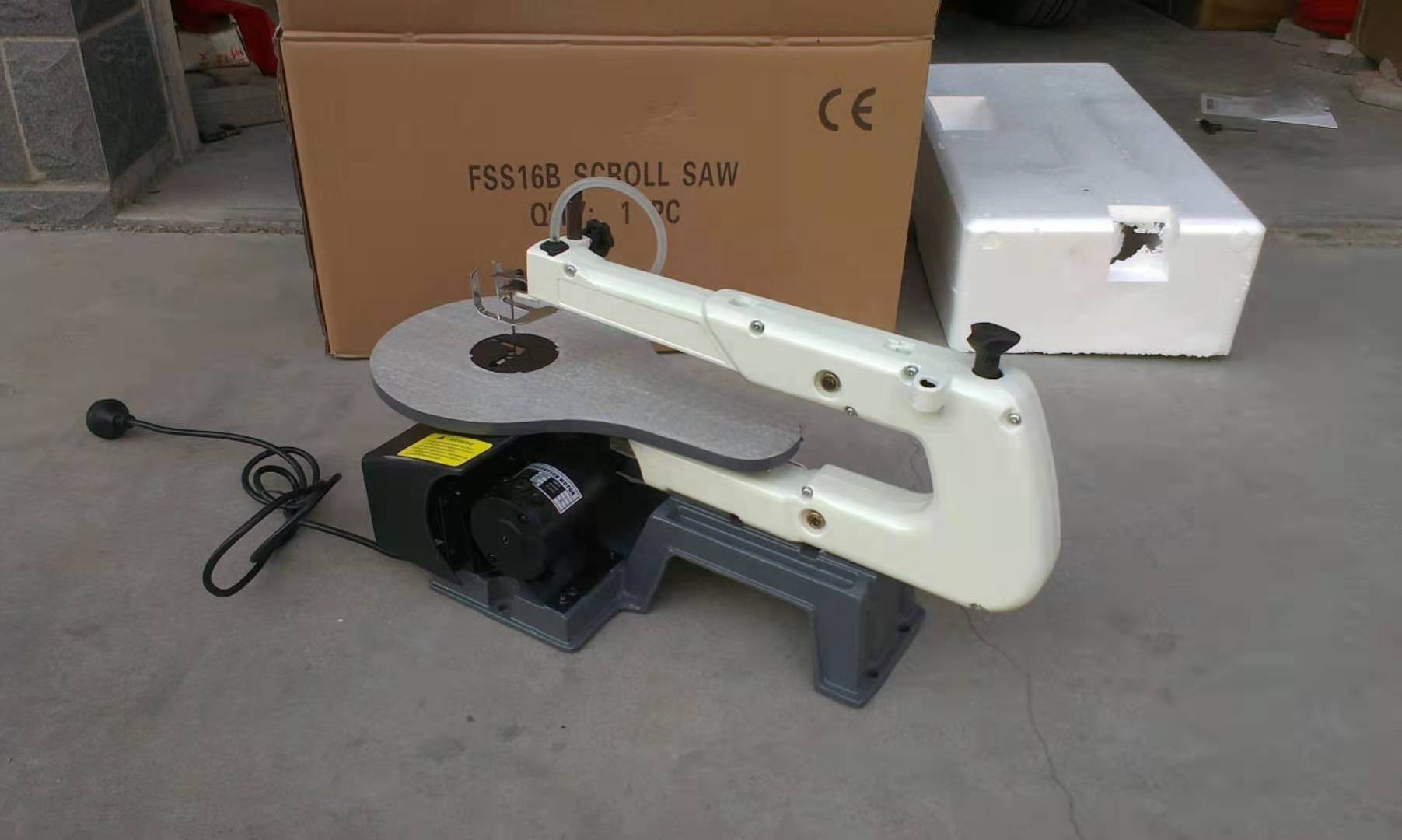 Wood Cutting Industrial Deskto - Woodworking Electric Saw avis et prix